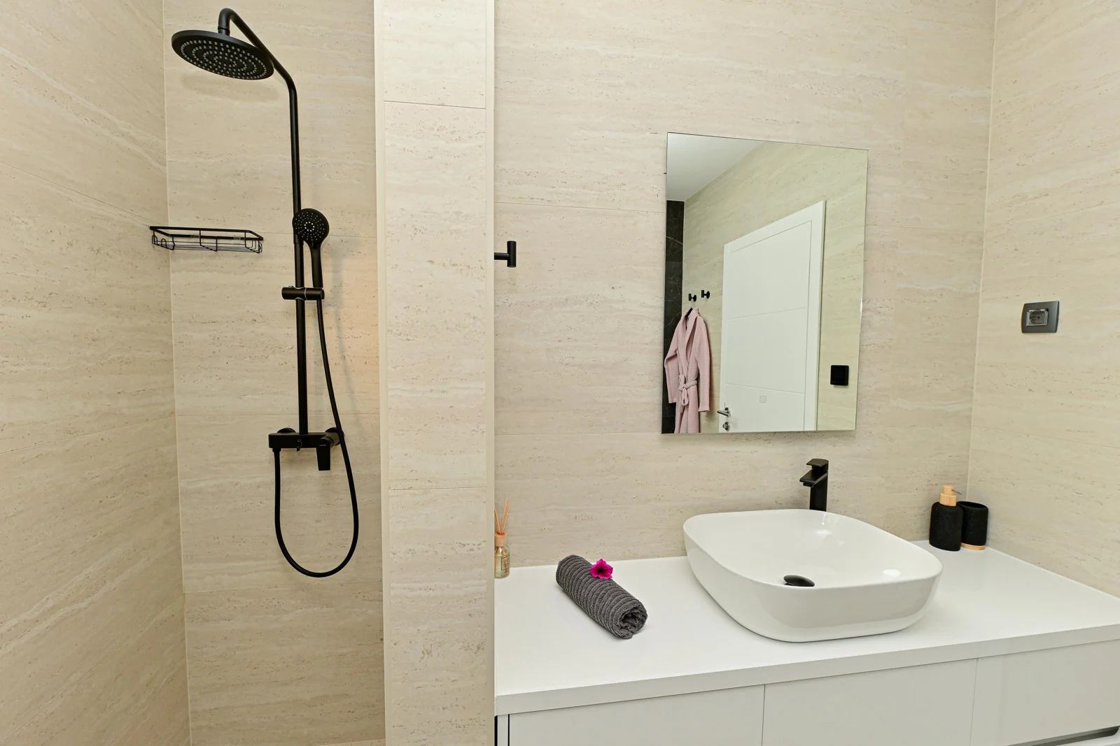 Bath Detail